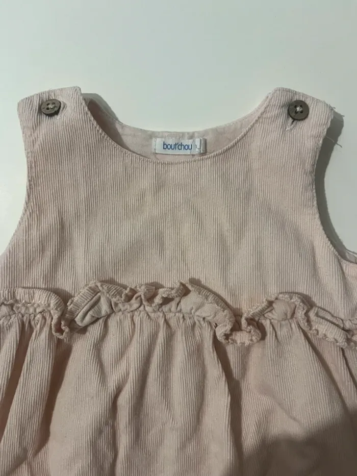 Barboteuse en velours rose poudré – taille 3 mois 💗 - photo numéro 2