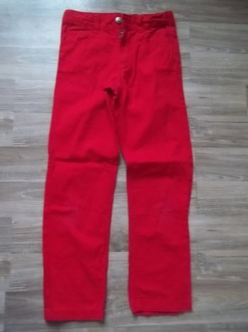 Jean rouge vif Tex 9/10 ans (Pant4)