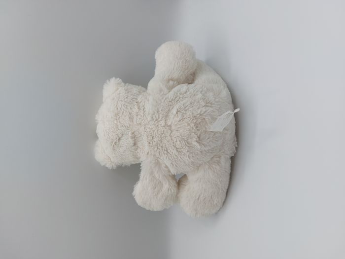 Peluche doudou ours blanc Beauty success Alexandra Lamy noeud doré 21 cm - photo numéro 3