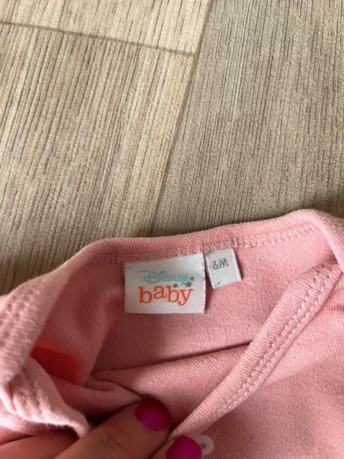 Lot bodies fille 3-6 mois - photo numéro 7