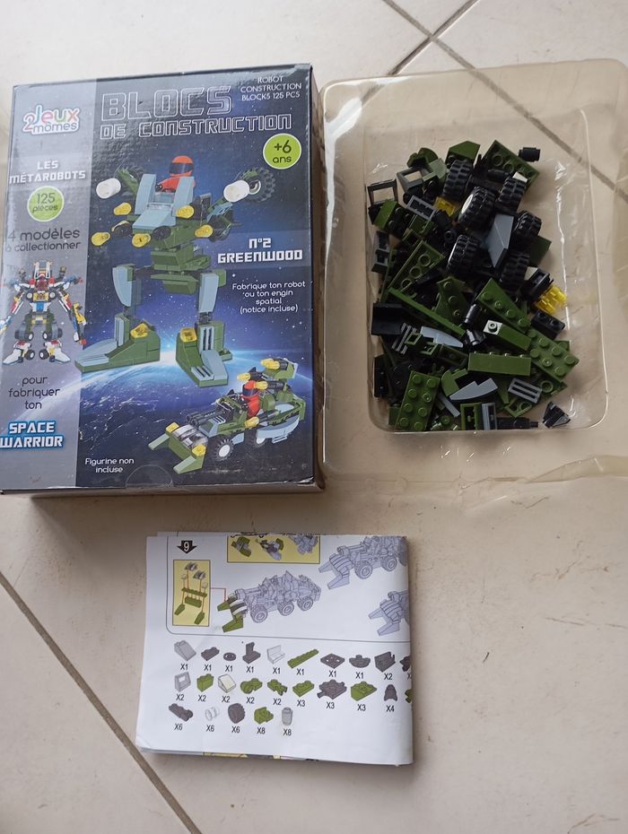 Lot de 4 boîtes de blocs de construction métarobots - photo numéro 4