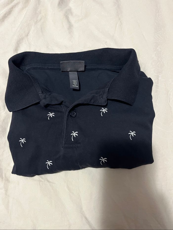 Polo H&M noir palmiers blancs - photo numéro 4