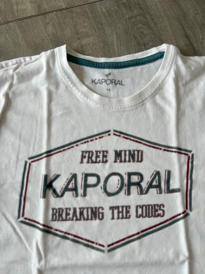 T-shirt kaporal 14 ans taché - photo numéro 2
