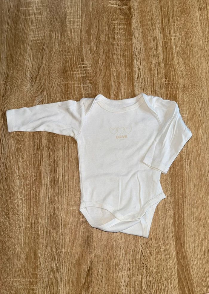Lot de 2 bodies 3 mois - photo numéro 2