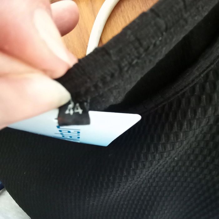 Robe noire taille 44 - photo numéro 5