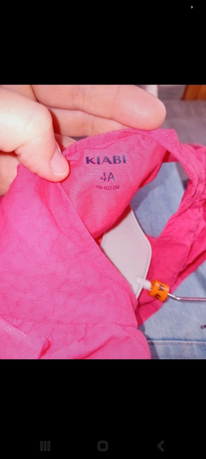 Robe neuve 4ans - photo numéro 4