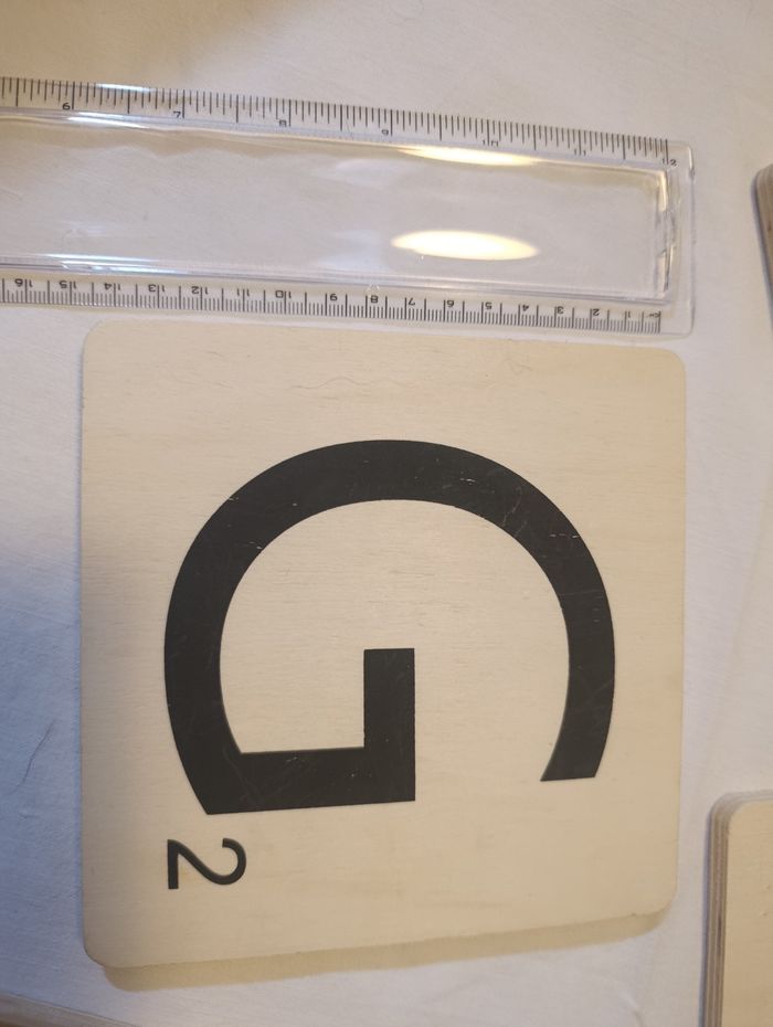 Lettre scrabble - photo numéro 2