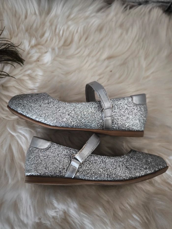 🪩 Superbes ballerines paillettées argentées pointure 30 🪩 - photo numéro 2