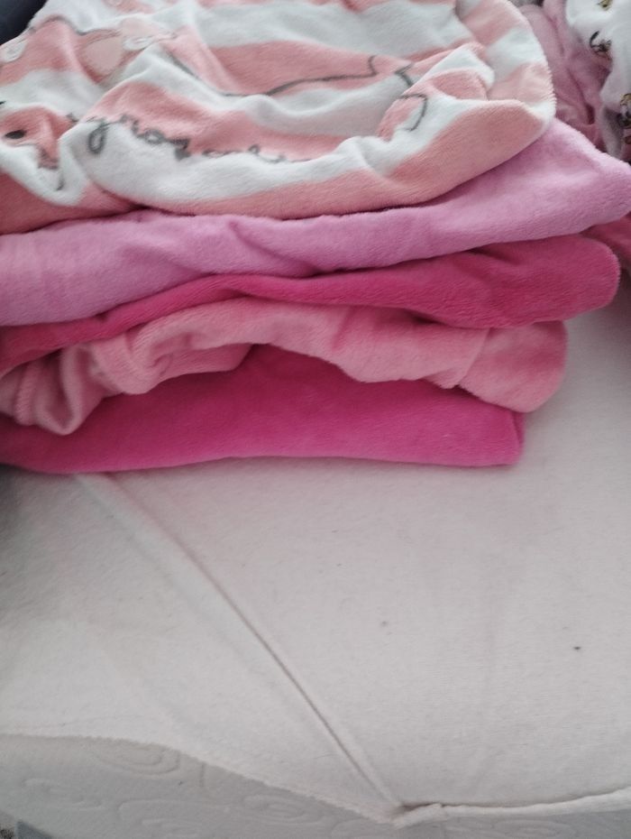 Lot fille 6 mois