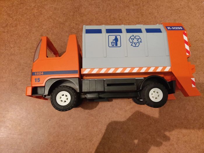 Camion poubelle playmobil Playmobil Beebs by Kiabi