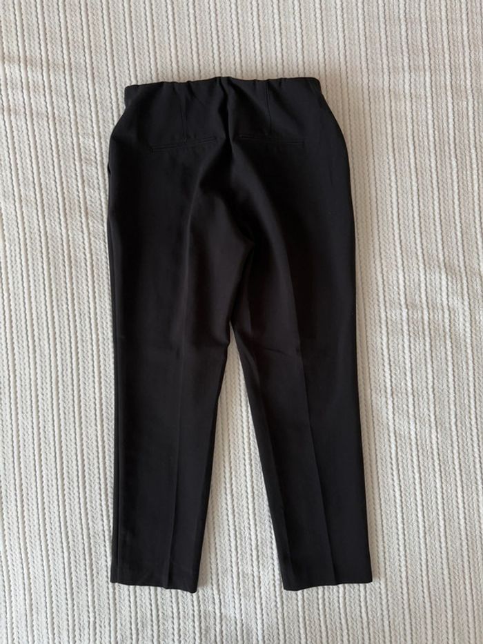 Pantalon carotte noir / Taille 42 - photo numéro 3