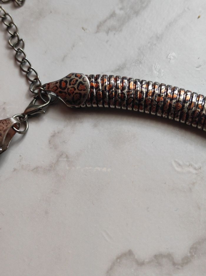 Collier argenté imprimé animal - photo numéro 2