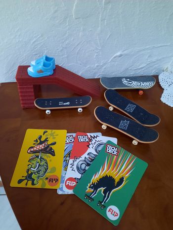 mini skate tech deck