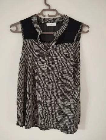 Débardeur noir et blanc