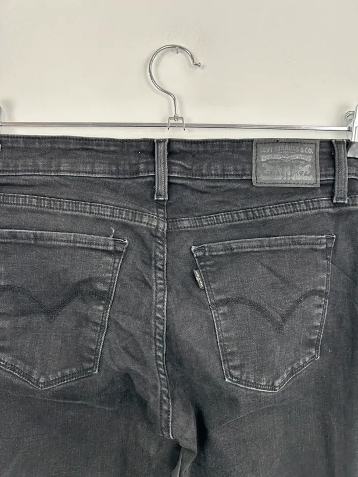 Jean Levi's Femme Noir W29 L30 | 711 Skinny | Taille FR38 | Très Bon État BP202 - photo numéro 9