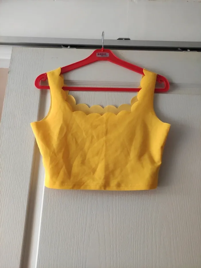 Crop top jaune