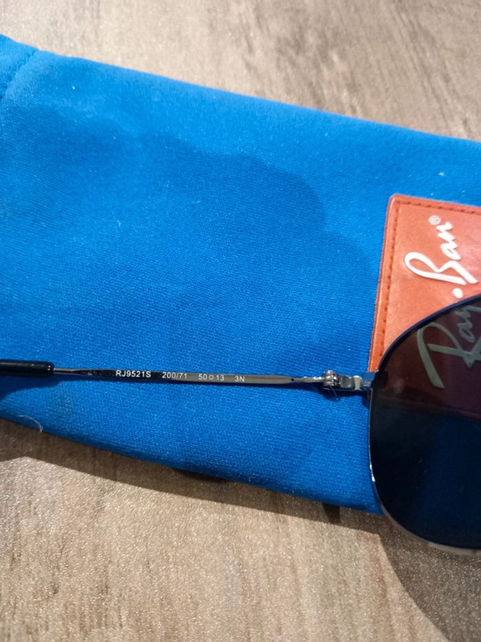 Lunettes soleil enfant ray ban aviateur 12.5cm - photo numéro 3