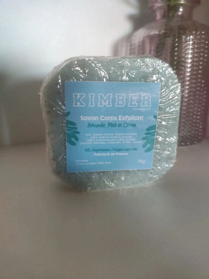 Kimber savon corps exfoliant