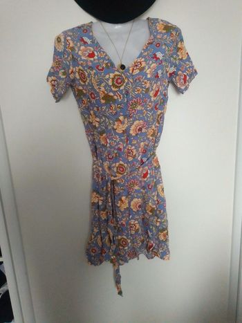 Jolie robe printemps été taille 38