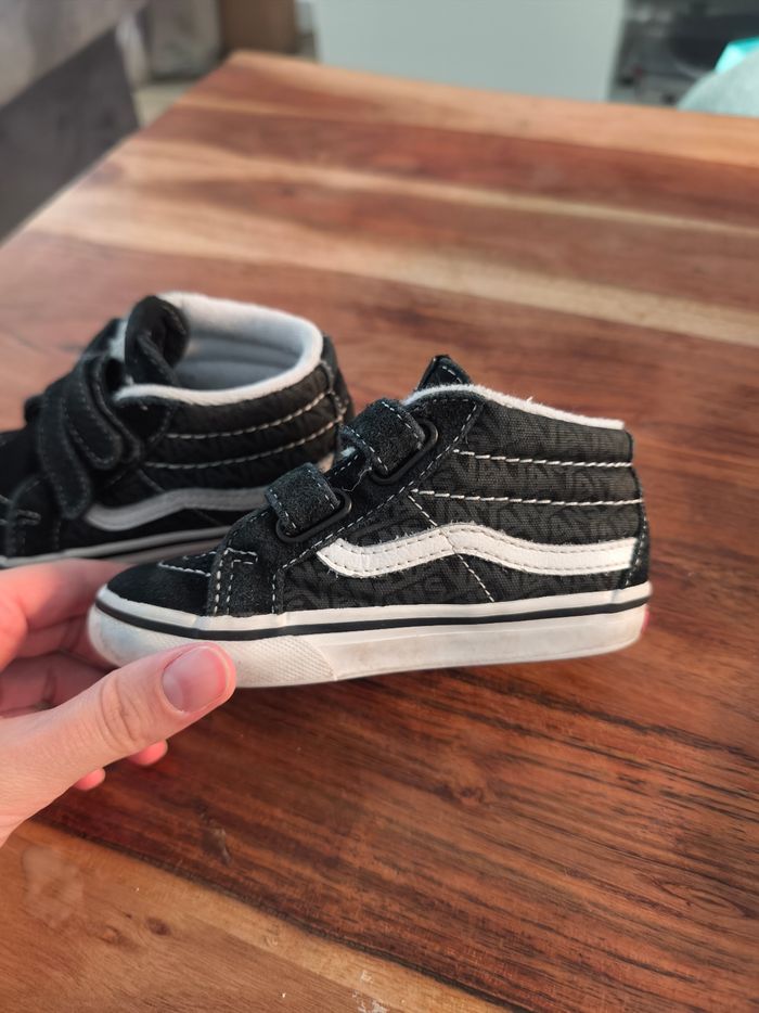 Basket Vans pointure 23,5 - photo numéro 2