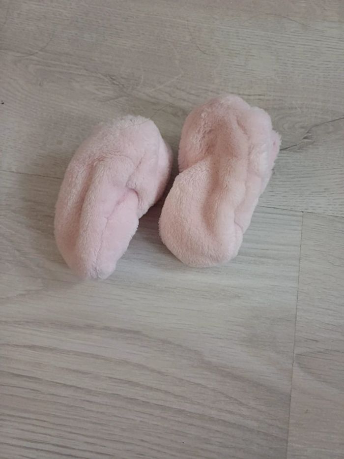 Chaussons bebe - photo numéro 2