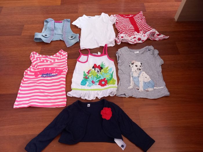Lots tee-shirts fille 6 mois