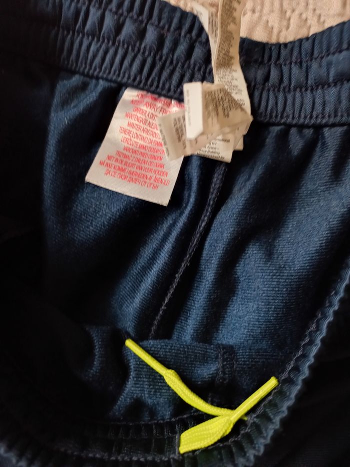 Jogging  Adidas  15 -16 ans - photo numéro 3