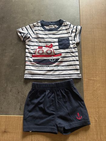 Ensemble short et t-shirt manches longues bébé taille 3 mois