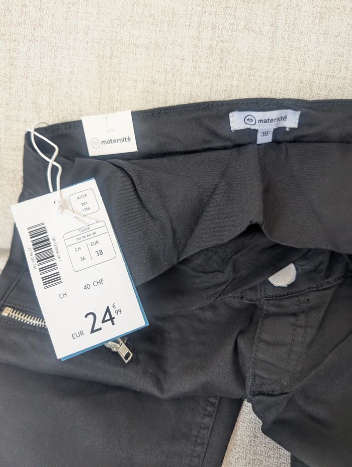 Jeans noir de grossesse skinny - photo numéro 3