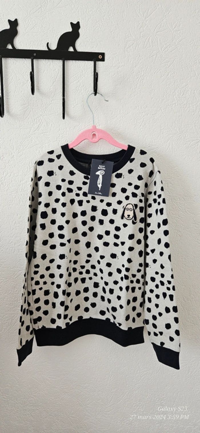 Sweat petit bateau par l'illustrateur Jean Jullien
