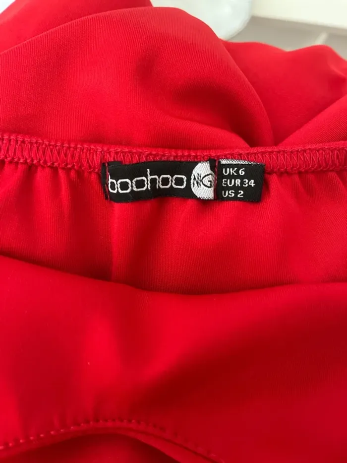 Robe rouge - photo numéro 4