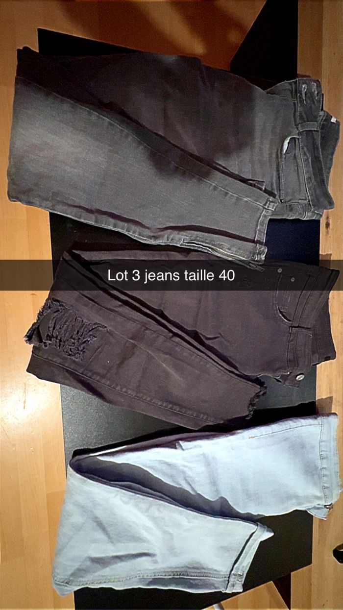 Lot 3  jeans