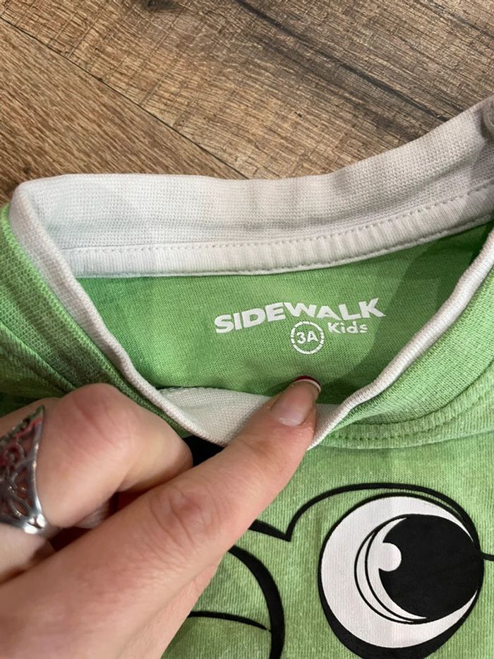 Lit 3 tee-shirts 3 ans - photo numéro 2