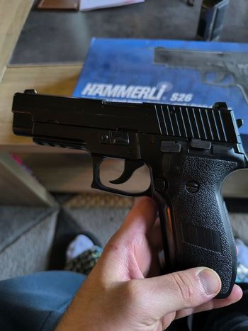 réplique p226 gaz full métal blowback