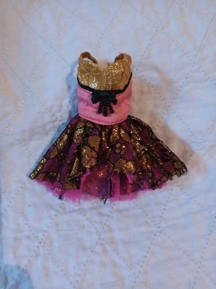 Robe barbie 1996