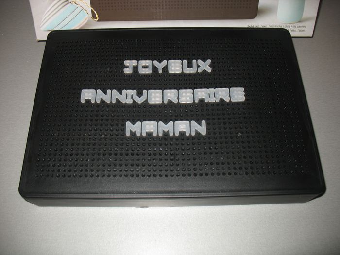 CADRE NOIR AVEC ÉCLAIRAGE LED + LETTRES TRANSPARENTES - 29.5 x 21 x 4 CM - n°16 - photo numéro 2