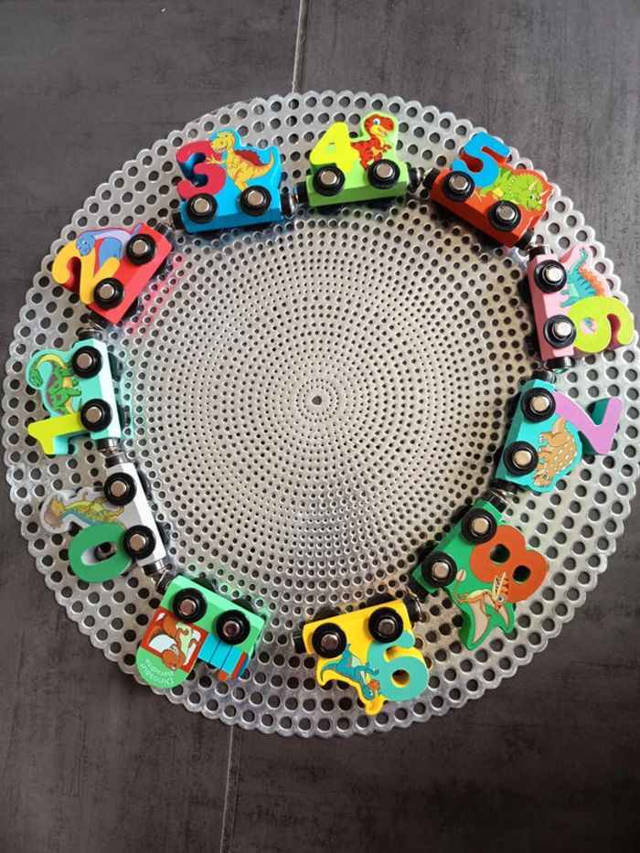 Train magnétique dinosaure - photo numéro 2