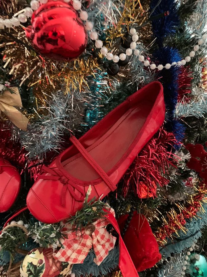 Ensemble ballerines 🥿rouge festives pointure 35 + sac - photo numéro 6