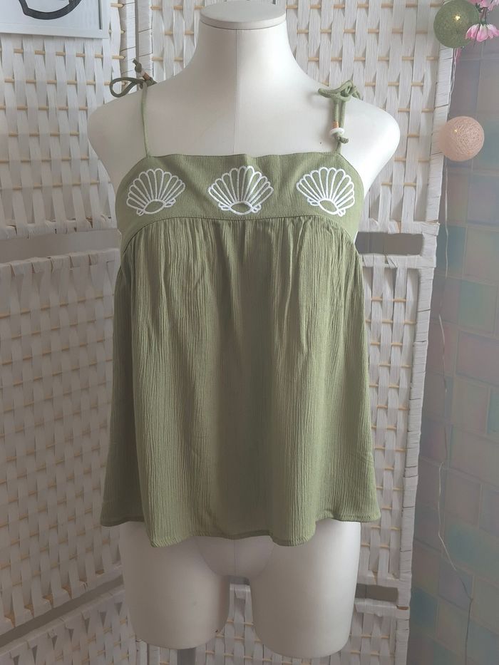 🐚 joli top caraco vert sauge brodé coquillages ONLY femme TM / 38