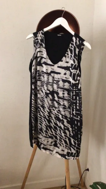 Robe sans manches imprimé