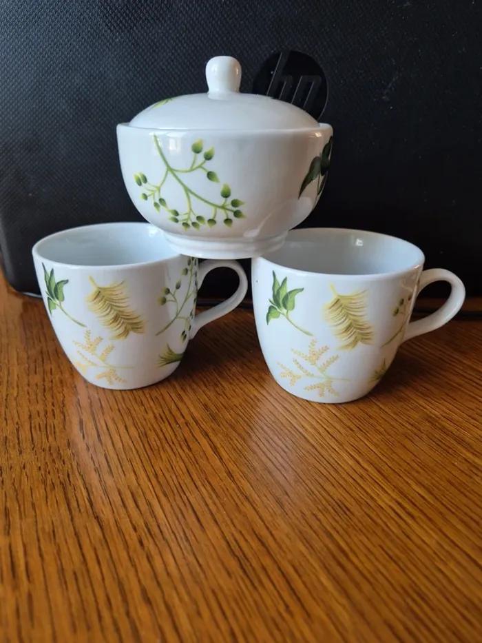 lot 2 tasses et sucrier - photo numéro 9