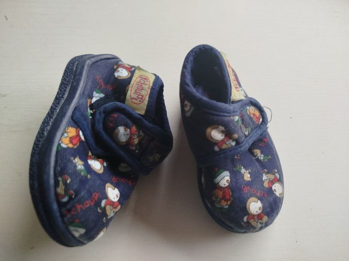 Chaussons bébé T'choupi taille 19