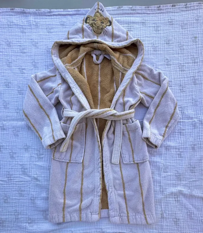 Peignoir Disney Roi Lion Zara Home 6 ans