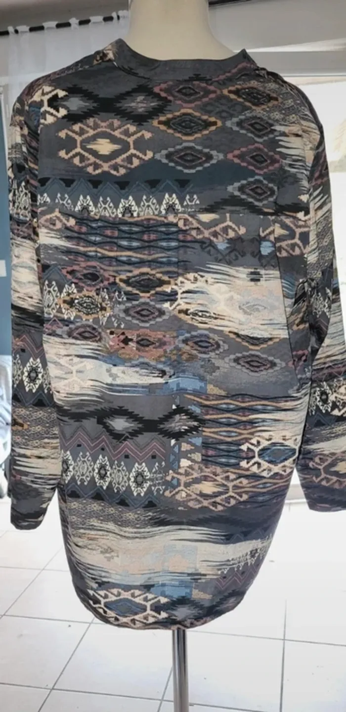 Blouse fluide imprimé ethnique – Taille 42/44 - photo numéro 5