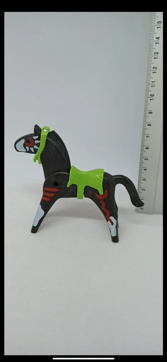 Cheval indien noir avec peintures et selle playmobil - photo numéro 4