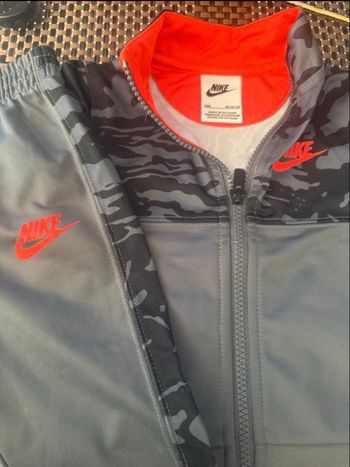 Ensemble Nike