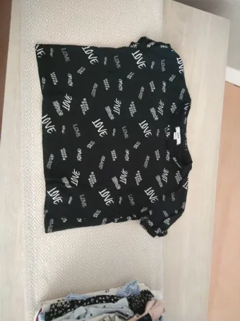 Crop top noir love la halle 12 ans