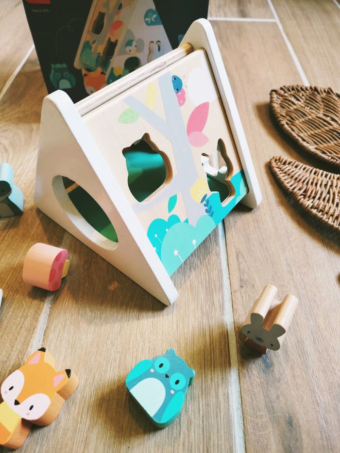 🦊 Pyramide boîte à formes/animaux à encastrer en bois marque Janod - photo numéro 4