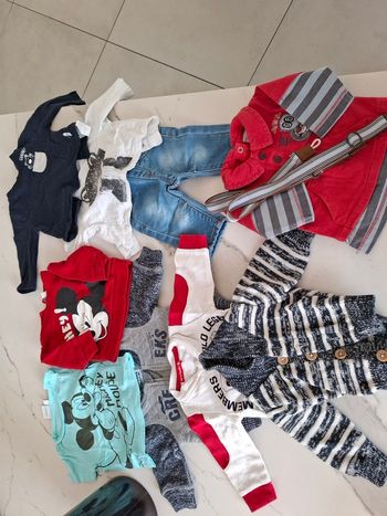 Lot de vêtements