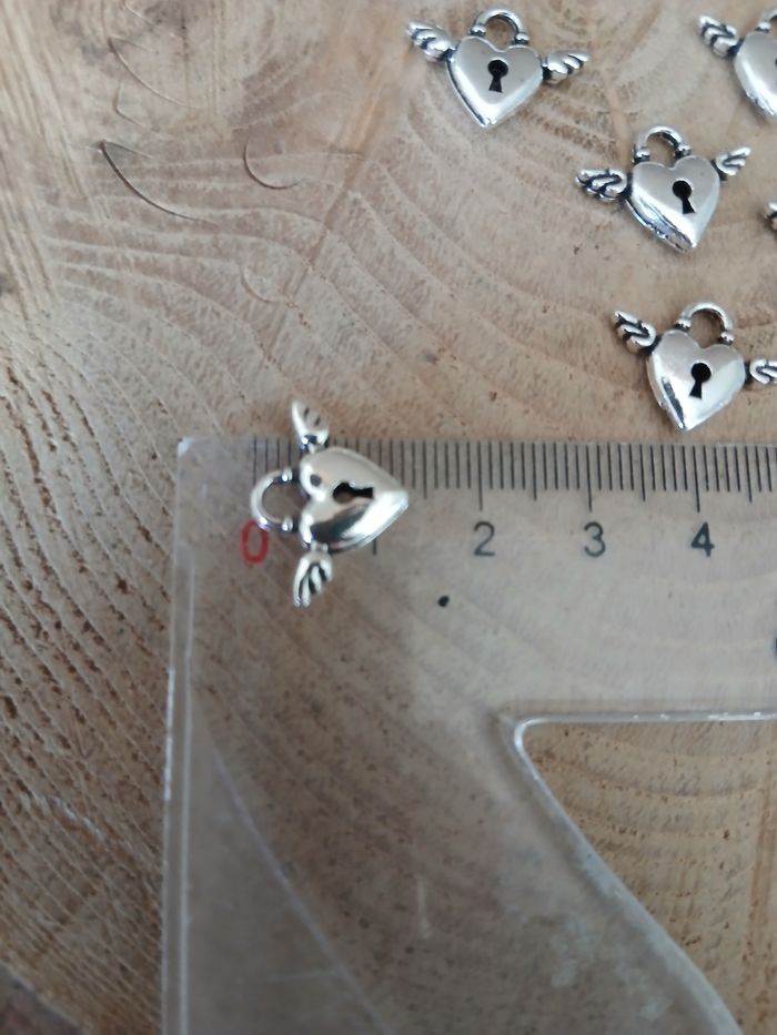 Lot de 16 pendentifs coeurs cadenas ailes d’anges - photo numéro 2